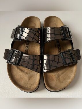 Birkenstock Gator Gleam Black Bronze Size 39 Arizona